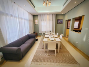 CUTE HOUSE Sleeps 6 Patio Nr METRO Free parking